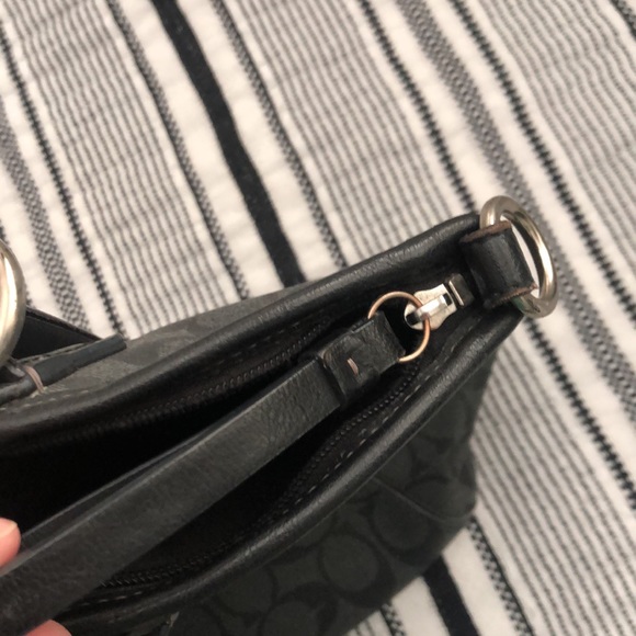 Coach purse - Picture 14 of 16